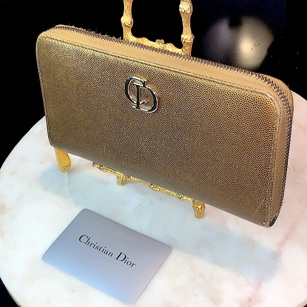 CHRISTIAN DIOR ZIPPY WALLET GOLD METALLIC MADE IN SPAIN